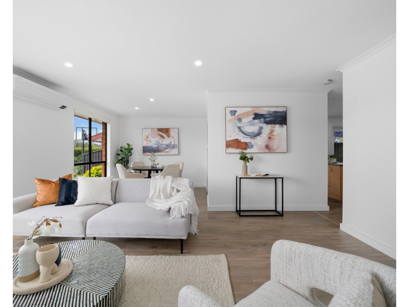 11 Honeyeater Place, Erskine Park NSW 2759