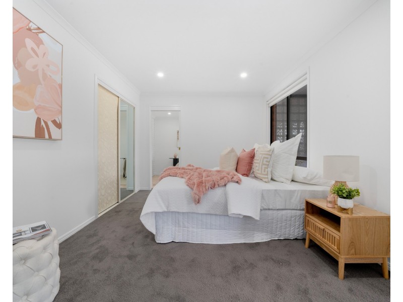 11 Honeyeater Place, Erskine Park NSW 2759