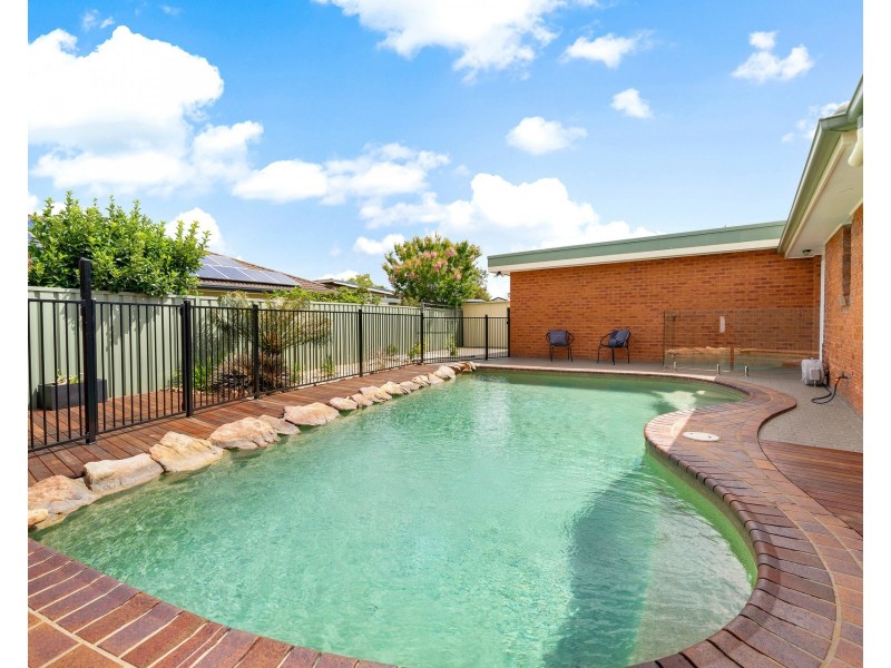 11 Honeyeater Place, Erskine Park NSW 2759