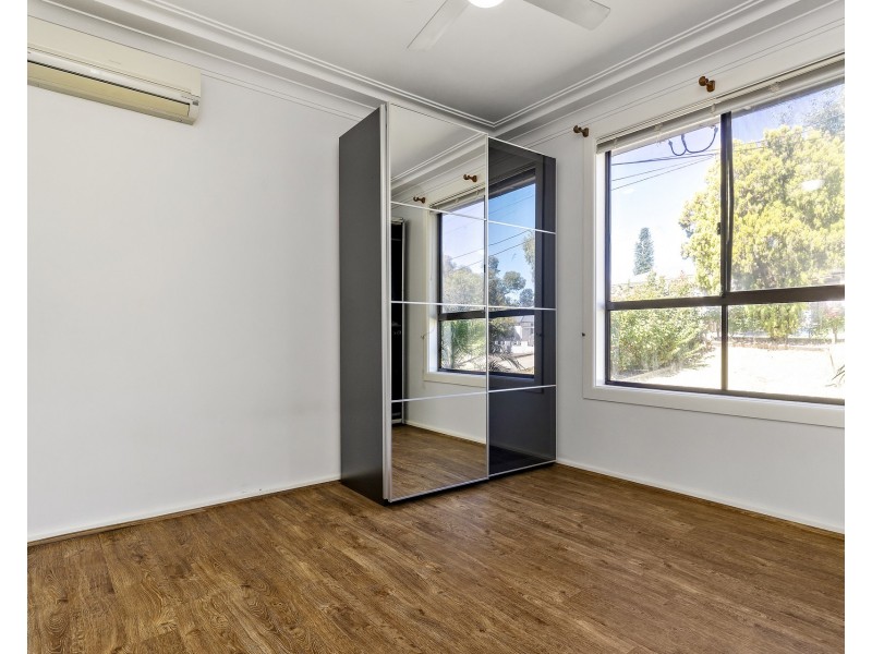 15 Oxley Street, Lalor Park NSW 2147