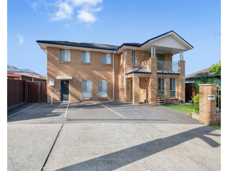 2/18 Sydney Street, Blacktown NSW 2148