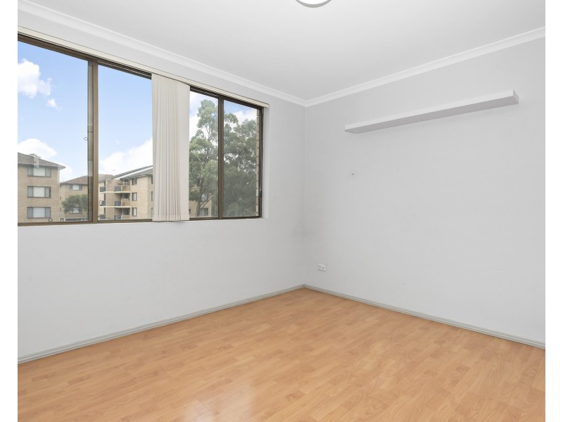 26/26 Mantaka Street, Blacktown NSW 2148