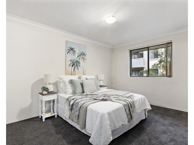 13/8-10 Clifton Street, Blacktown NSW 2148