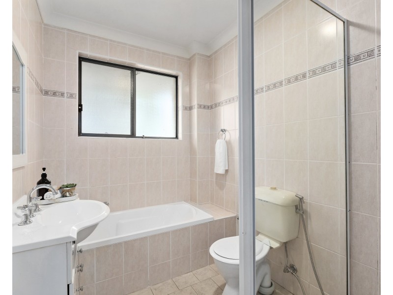 13/8-10 Clifton Street, Blacktown NSW 2148