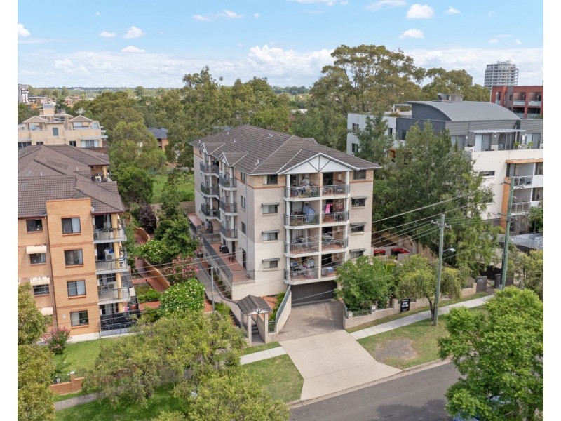 13/8-10 Clifton Street, Blacktown NSW 2148