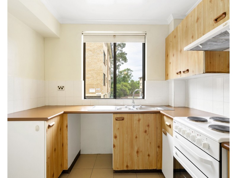 75/5 Griffiths Street, Blacktown NSW 2148