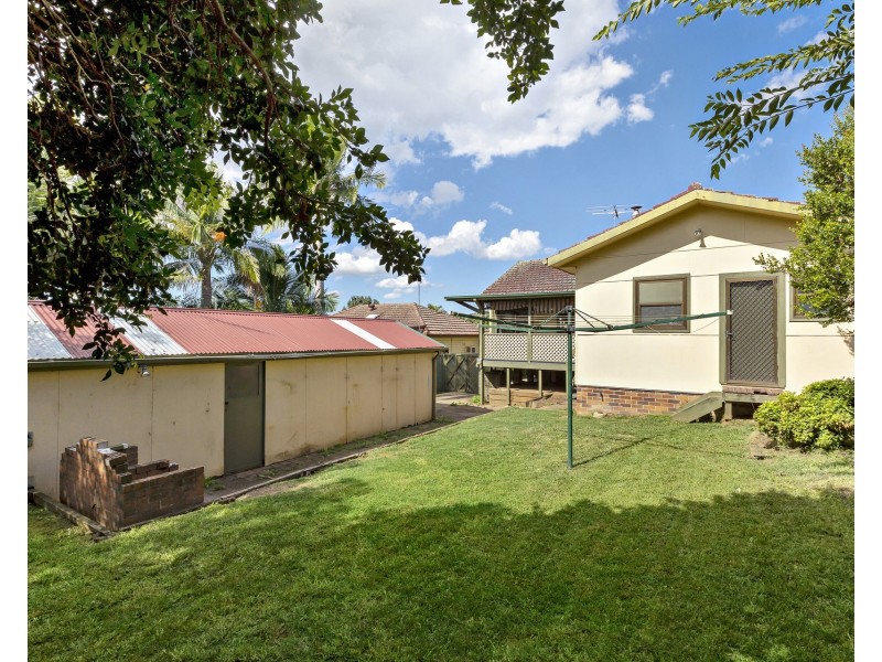 6 Sewell Avenue, Seven Hills NSW 2147