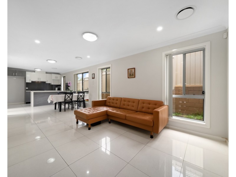 41 Desley Crescent, Prospect NSW 2148