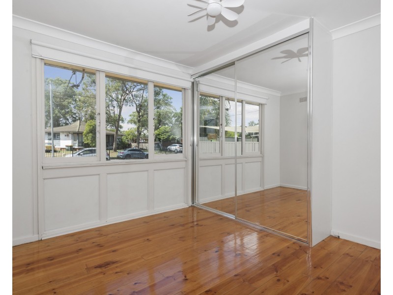 39 Koomooloo Crescent, Shalvey NSW 2770