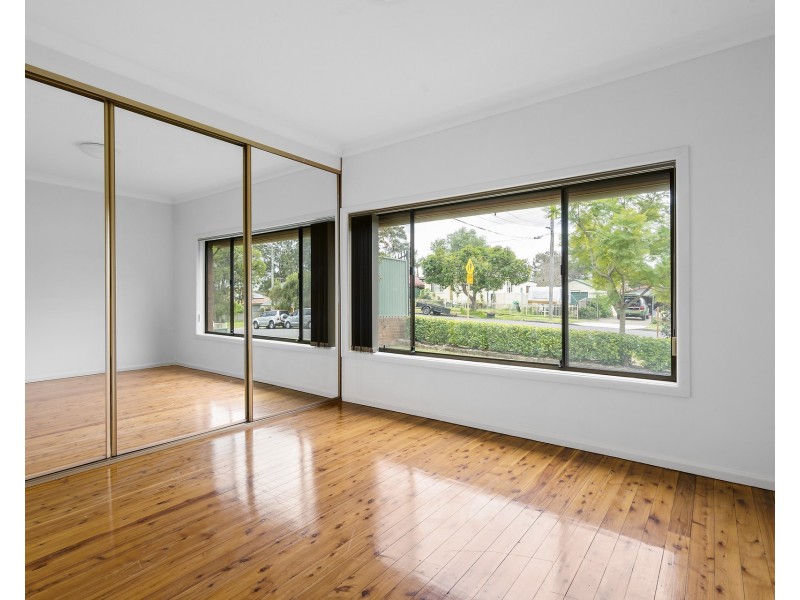 11 Carrington Street, Seven Hills NSW 2147