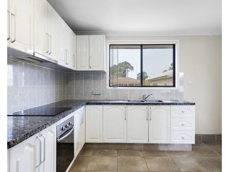 33 Gerald Crescent, Doonside NSW 2767