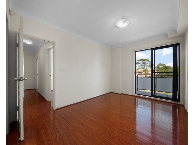 25/3-5 Bruce Street, Blacktown NSW 2148