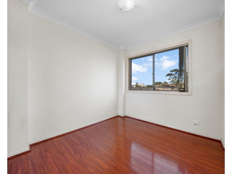 25/3-5 Bruce Street, Blacktown NSW 2148