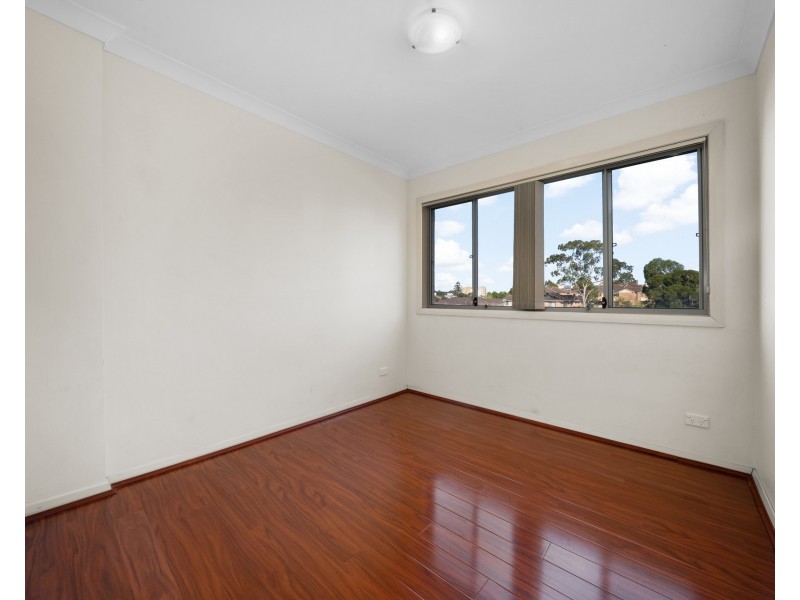 25/3-5 Bruce Street, Blacktown NSW 2148