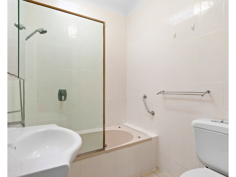 10 Dawn Drive, Seven Hills NSW 2147