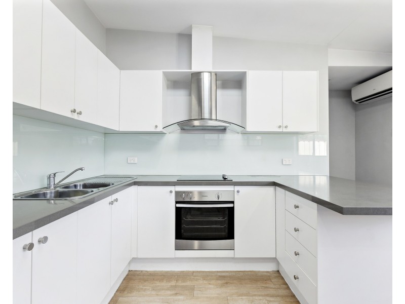 30 & 30a Glenn Street, Dean Park NSW 2761