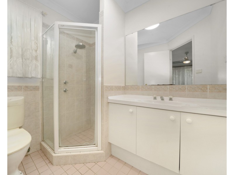 4 Brigid Place, Quakers Hill NSW 2763