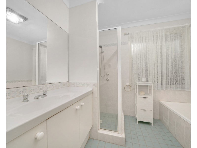 4 Brigid Place, Quakers Hill NSW 2763