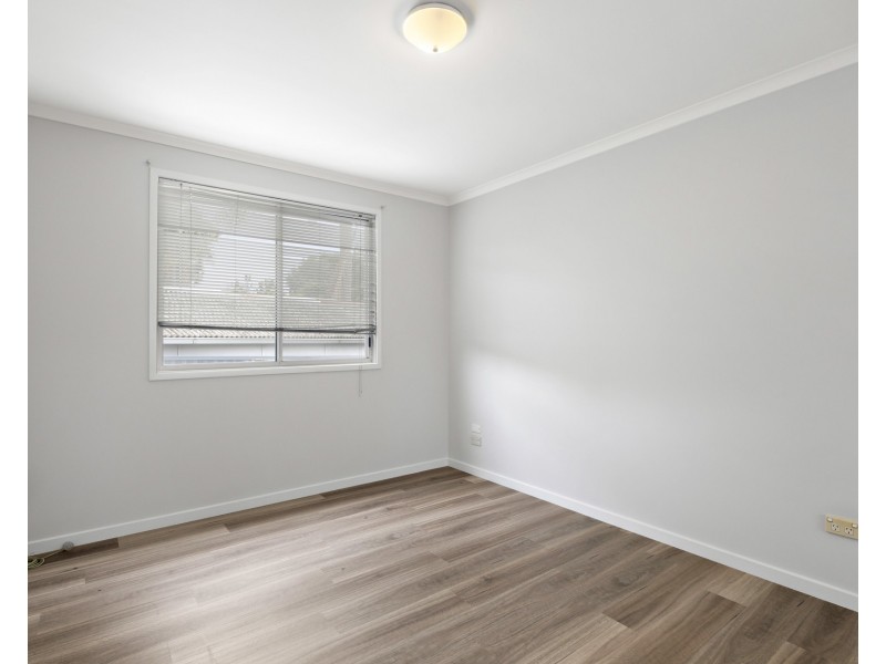 37 & 37a Palau Crescent, Lethbridge Park NSW 2770