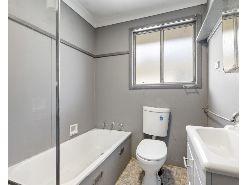 2 Dora Street, Blacktown NSW 2148