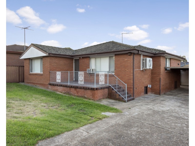 9 Day Place, Prospect NSW 2148
