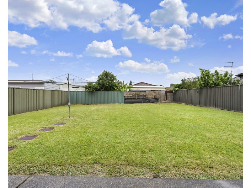 5 Aminta Crescent, Hassall Grove NSW 2761