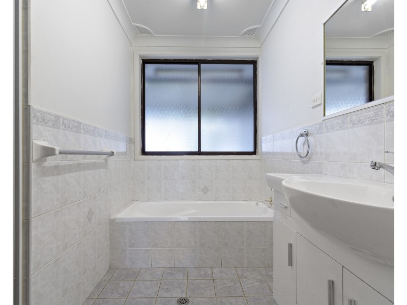 9 Alford Street, Quakers Hill NSW 2763