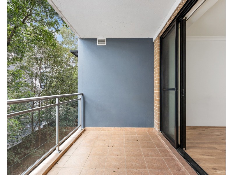 8/16 Oxford Street, Blacktown NSW 2148