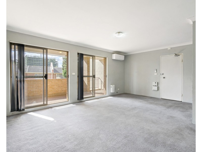 6/2-4 Fourth Avenue, Blacktown NSW 2148