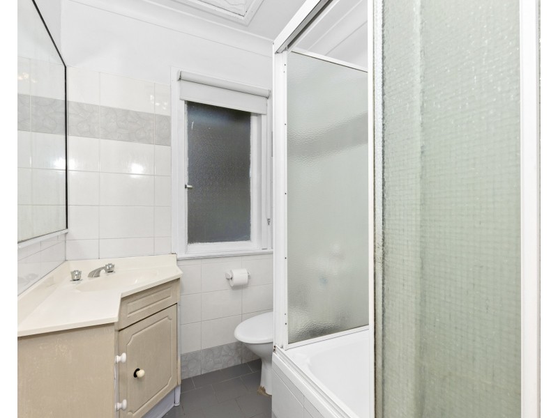 80 Johnson Avenue, Seven Hills NSW 2147