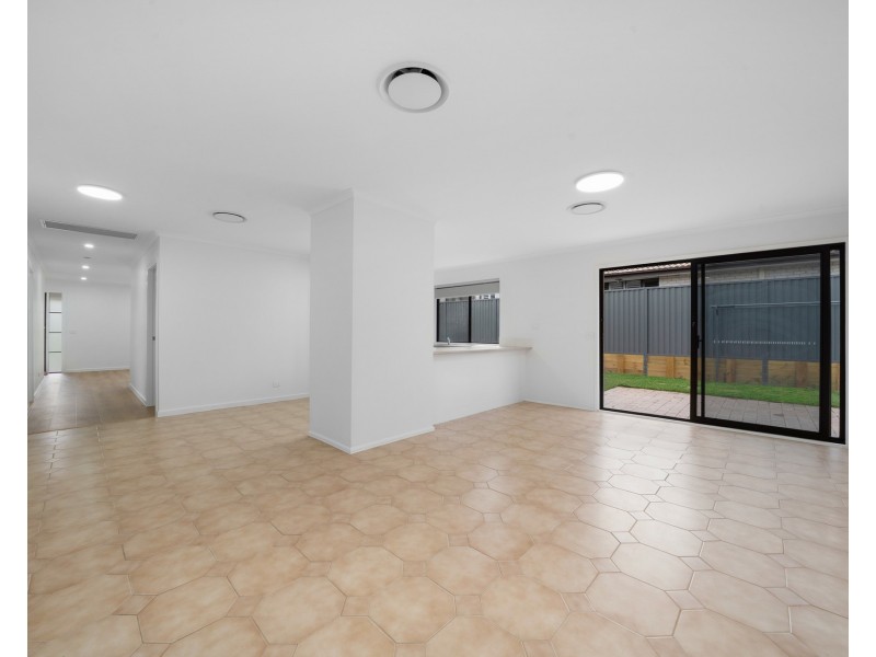 19 Fenchurch Street, Prospect NSW 2148