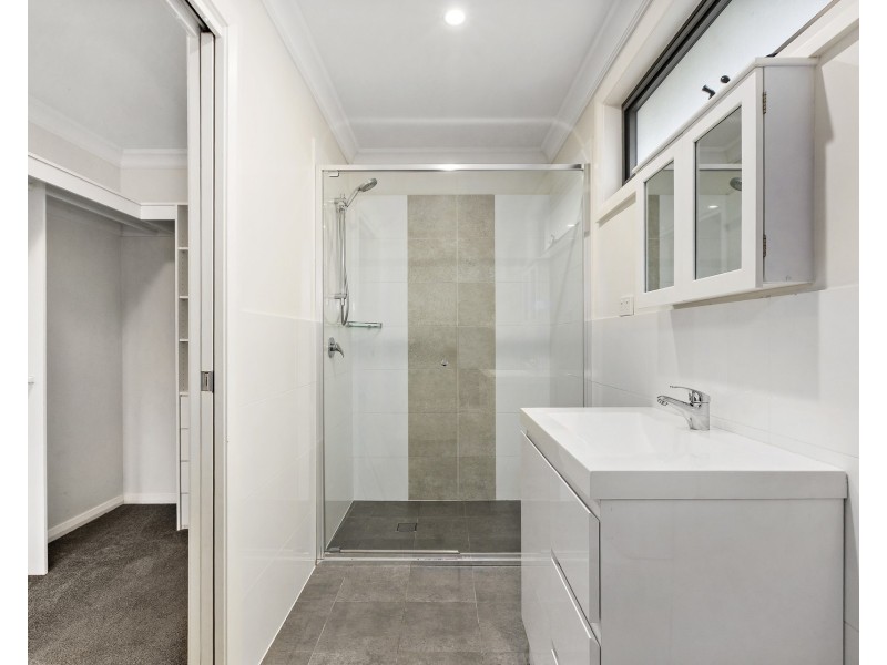 28 Leonard Street, Blacktown NSW 2148