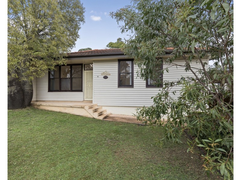 16 Leichhardt Street, Lalor Park NSW 2147