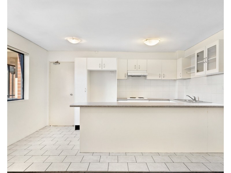 24/25-27 Kildare Road, Blacktown NSW 2148