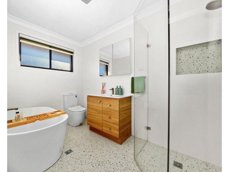 8/34-36 Ainsworth Crescent, Wetherill Park NSW 2164