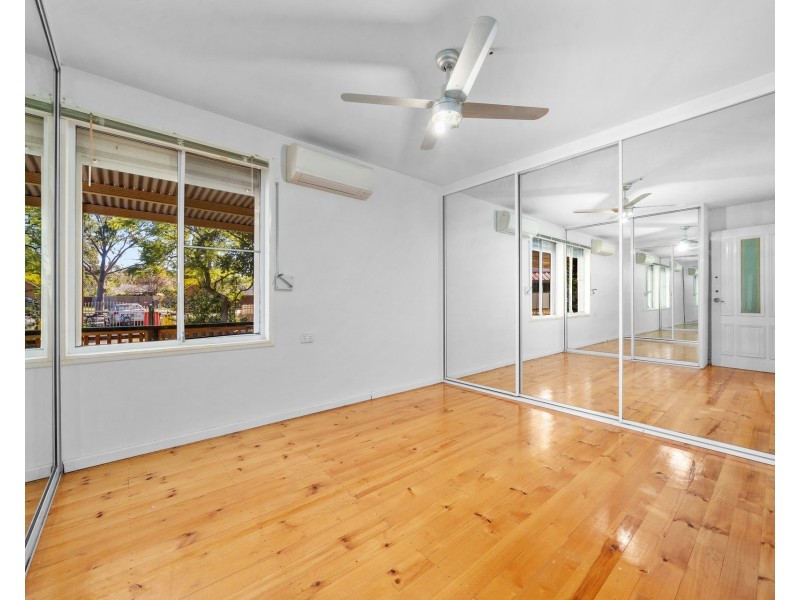 6 Sorlie Place, Doonside NSW 2767