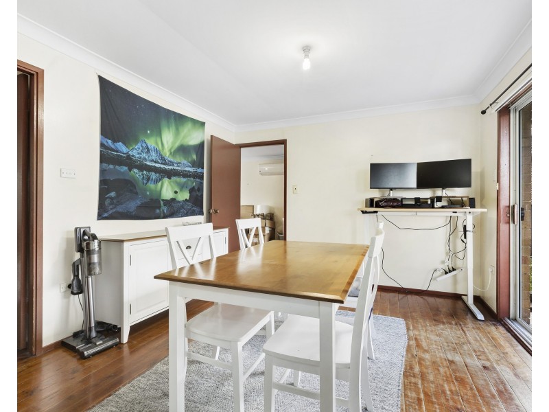 8 Flint Street, Kings Langley NSW 2147