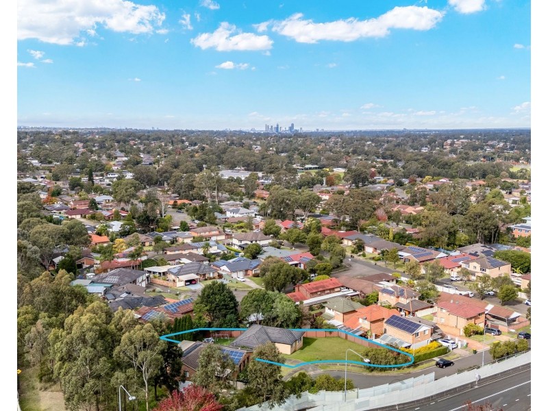 8 Flint Street, Kings Langley NSW 2147