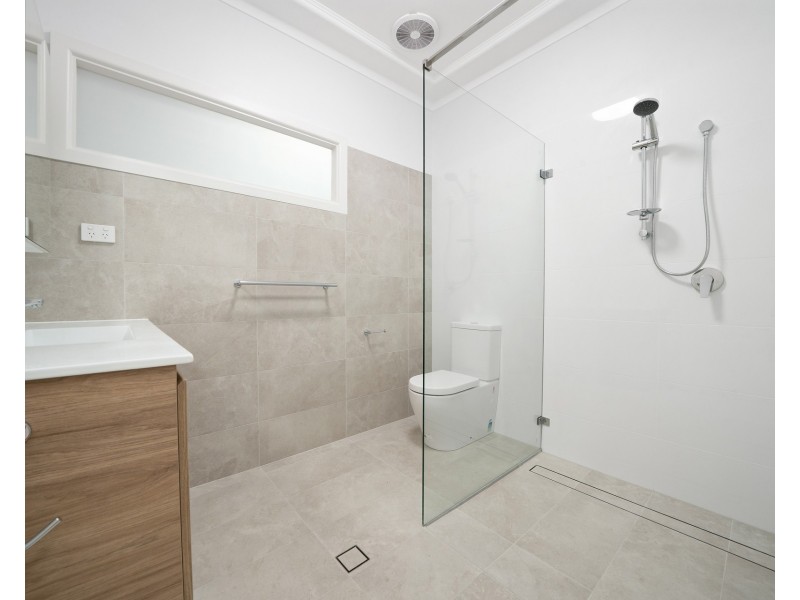 42 Braeside Road, Greystanes NSW 2145