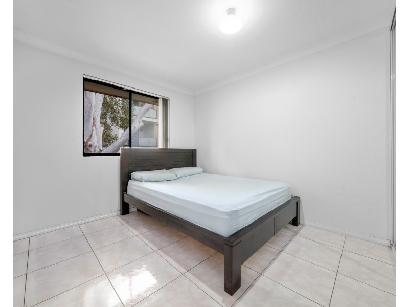 9/234 Targo Road, Toongabbie NSW 2146