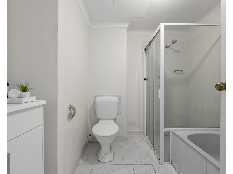 4/5 Griffiths Street, Blacktown NSW 2148