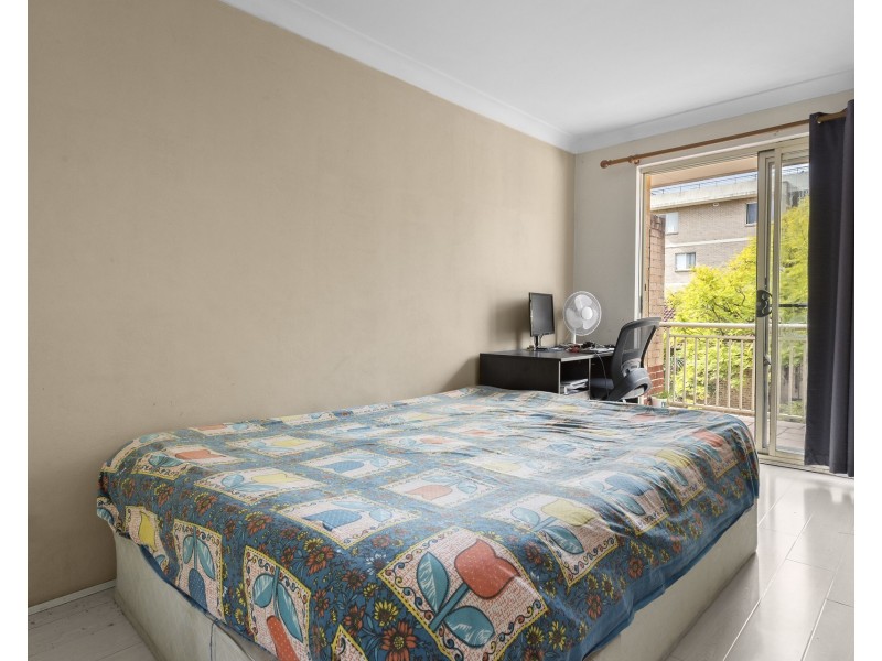 27/8-10 Fifth Avenue, Blacktown NSW 2148