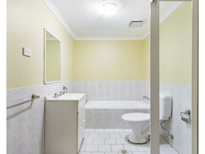 43/8-10 Fourth Avenue, Blacktown NSW 2148