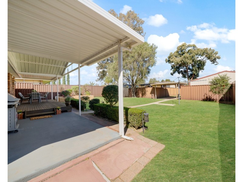 52 Brier Crescent, Quakers Hill NSW 2763