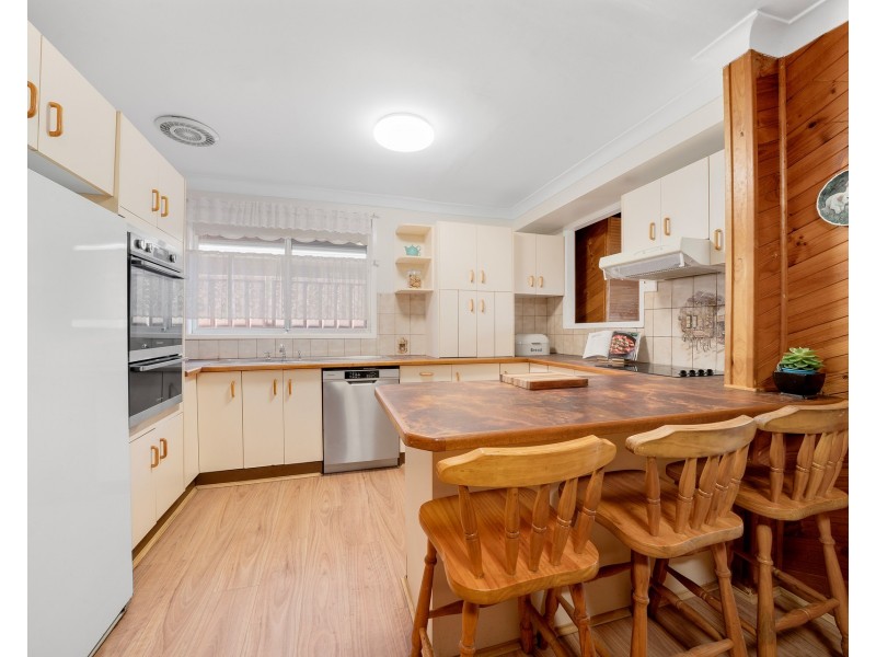 52 Brier Crescent, Quakers Hill NSW 2763