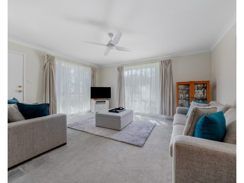 52 Brier Crescent, Quakers Hill NSW 2763