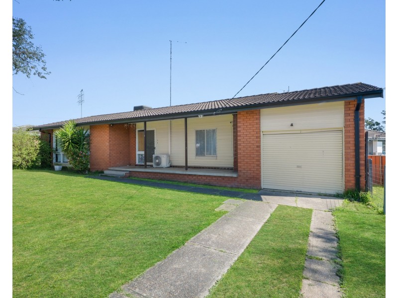 2 Madang Avenue, Whalan NSW 2770