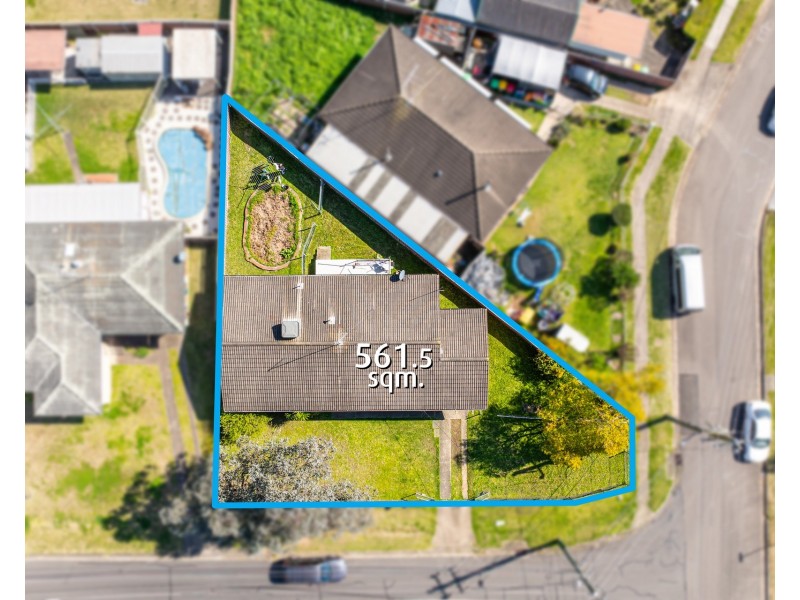 2 Madang Avenue, Whalan NSW 2770