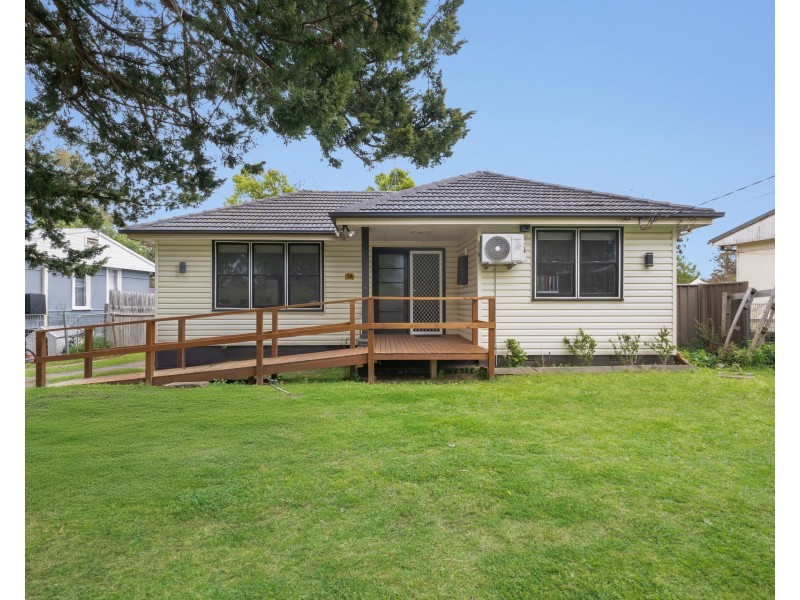 10 Toricelli Avenue, Whalan NSW 2770