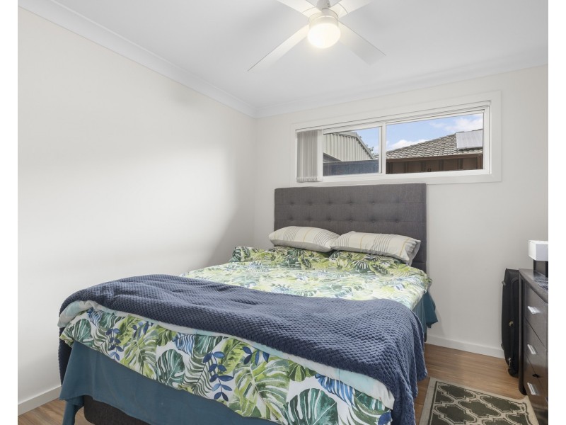 147 & 147a Banks Drive, St Clair NSW 2759